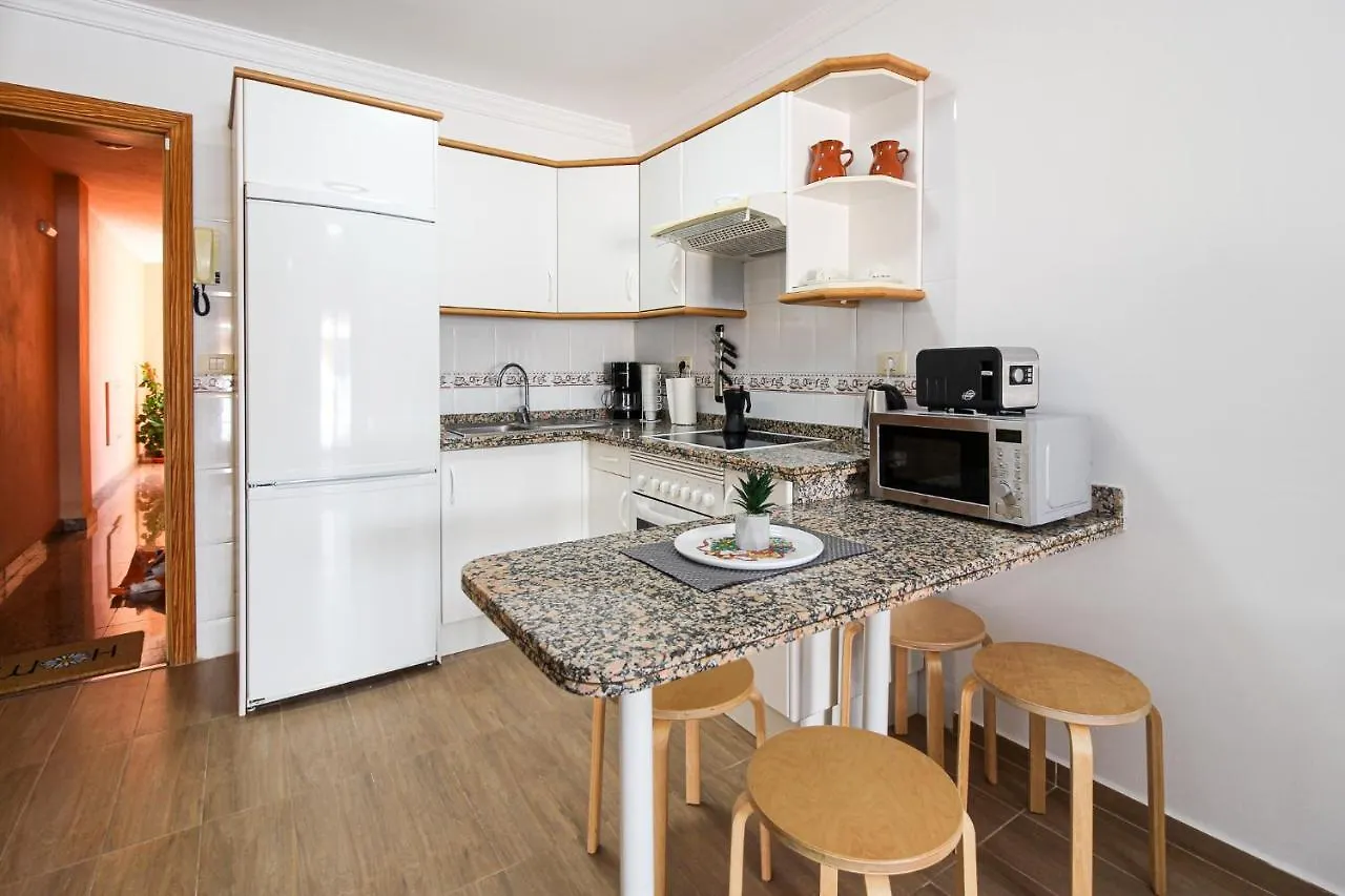 Beautiful Renovated Apartment With Air Conditioning Just Steps From The Sea In Playa San Juan