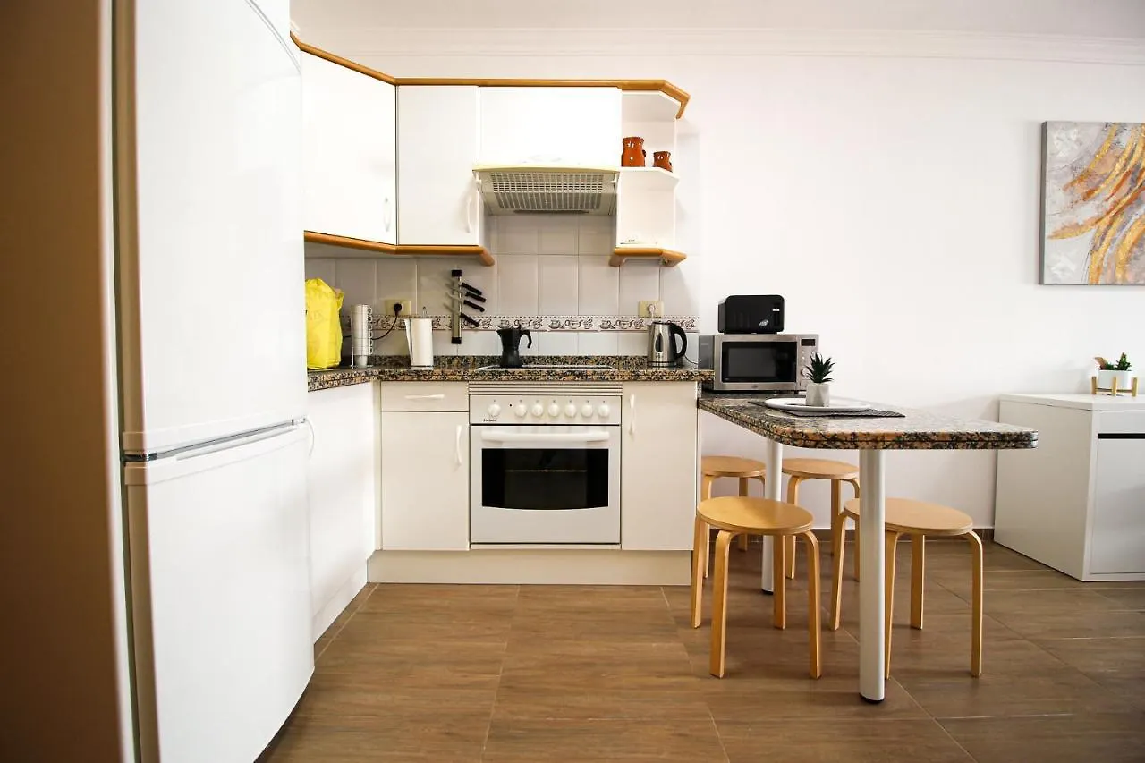 Beautiful Renovated Apartment With Air Conditioning Just Steps From The Sea In Playa San Juan