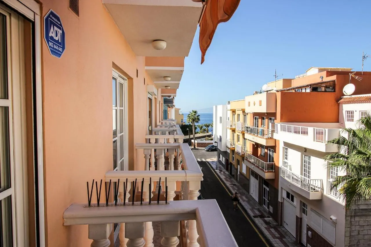 Beautiful Renovated Apartment With Air Conditioning Just Steps From The Sea In Playa San Juan
